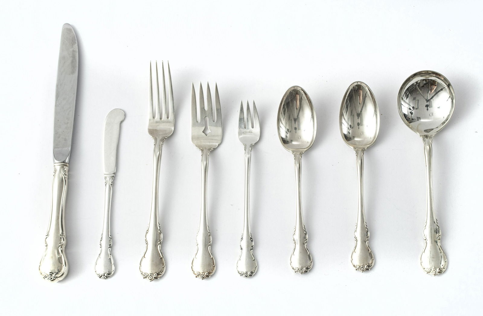 TOWLE 'FRENCH PROVINCIAL' STERLING SILVER FLATWARE, 85 (1 of 4)