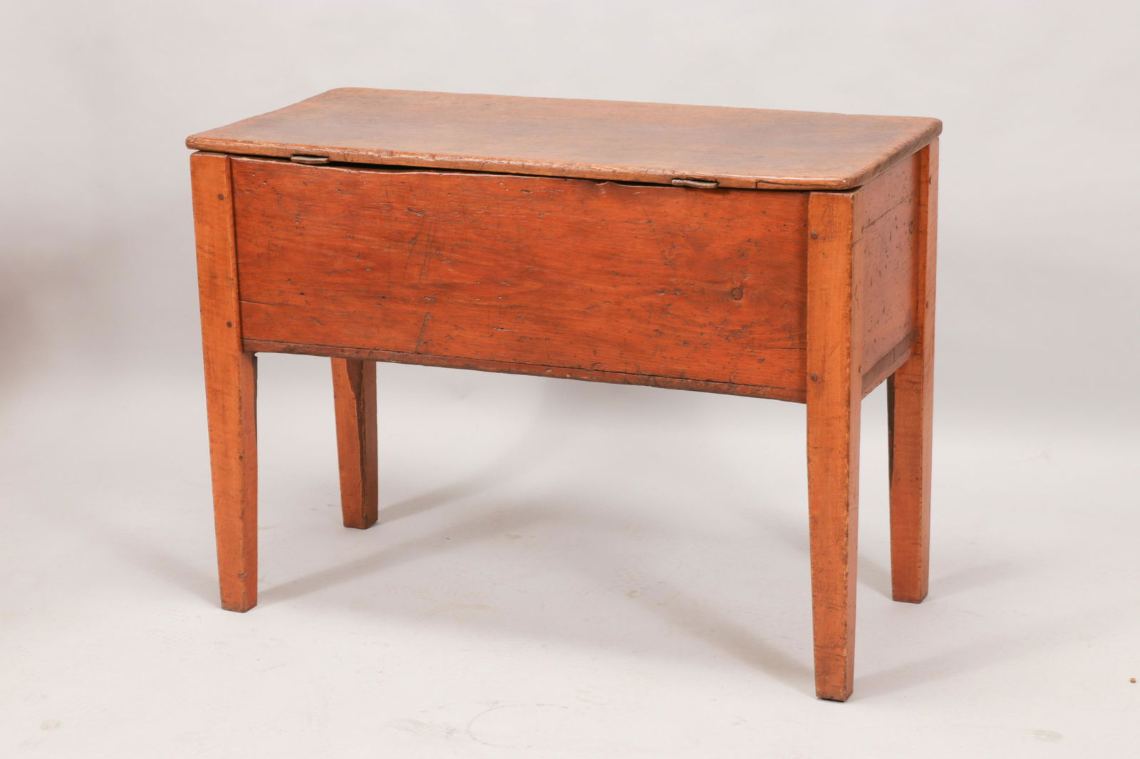 PINE DOUGH BOX, PRIMITIVE 19TH.C. H 32", W 43" (1 of 6)