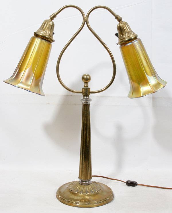 041006 QUEZAL GLASS SHADES ON A EMERALITE LAMP BASE