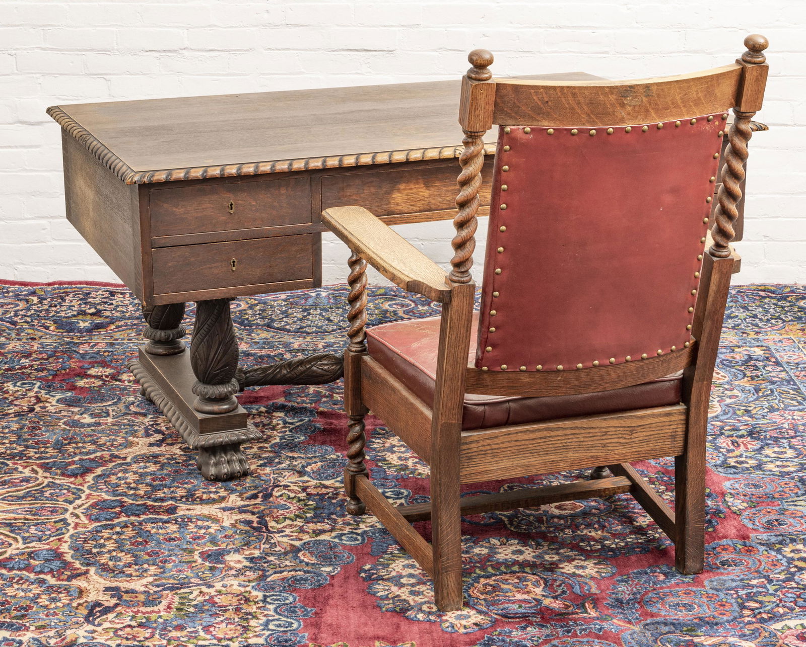 OAK DESK & BARLEY TWIST CHAIR, 2 PCS (1 of 5)