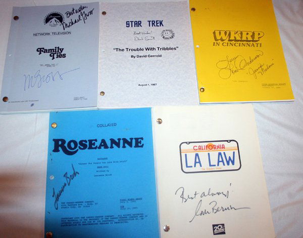 AUTOGRAPHED TELEVISION/MOVIE SCRIPTS, 'WKRP': AUTOGRAPHED TELEVISION/MOVIE SCRIPTS, 'WKRP' CINCINNATI, 'STAR TREK", ETC. C1967-1995, 5 PCS.:includes: the 1981 'WKRP Cincinnati' script signed by Lonnie Anderson who played Jennifer Marlowe the buxo