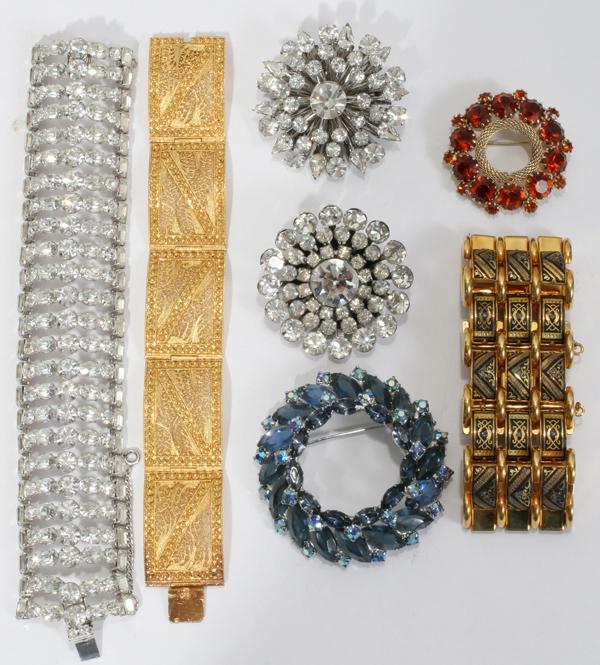 COSTUME BROOCHES & BRACELET, INCLUDING WEISS,: COSTUME BROOCHES & BRACELET, INCLUDING WEISS, ALSO TWO BRACELETS:Weiss circle brooch with amber stones. Three other brooches one by Coro . Also bracelet 6 3/4" purchased in Azores. Also one electro pl