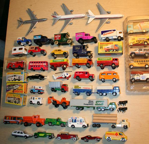 HOT WHEELS, MATCHBOX & LINTOY CAST METAL CARS &: HOT WHEELS, MATCHBOX AND LINTOY CAST METAL CARS AND PLANES, 20TH C, 40+ PCS., H 1" - 3", L 2"- 6":includes a collection of Hot Wheel and Matchbox miniature cast metal cars and trucks plus Lintoy Jet a