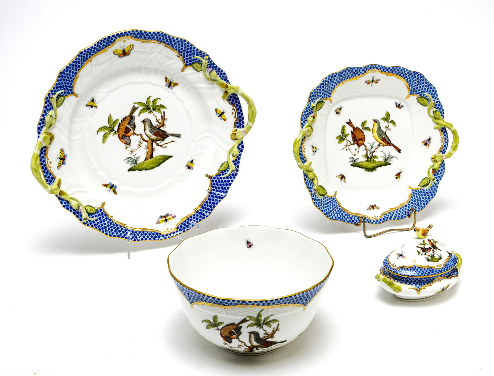 HEREND 'ROTHSCHILD BIRD' PORCELAIN TRAY, BOWLS: HEREND 'ROTHSCHILD BIRD' PORCELAIN CAKE TRAY, BOWL & TUREEN, 4 PCS, W 7.5"-12" A collection of Herend 'Rothschild Bird' porcelain articles. Includes a blue border cake tray (11" x 12"), one round bowl