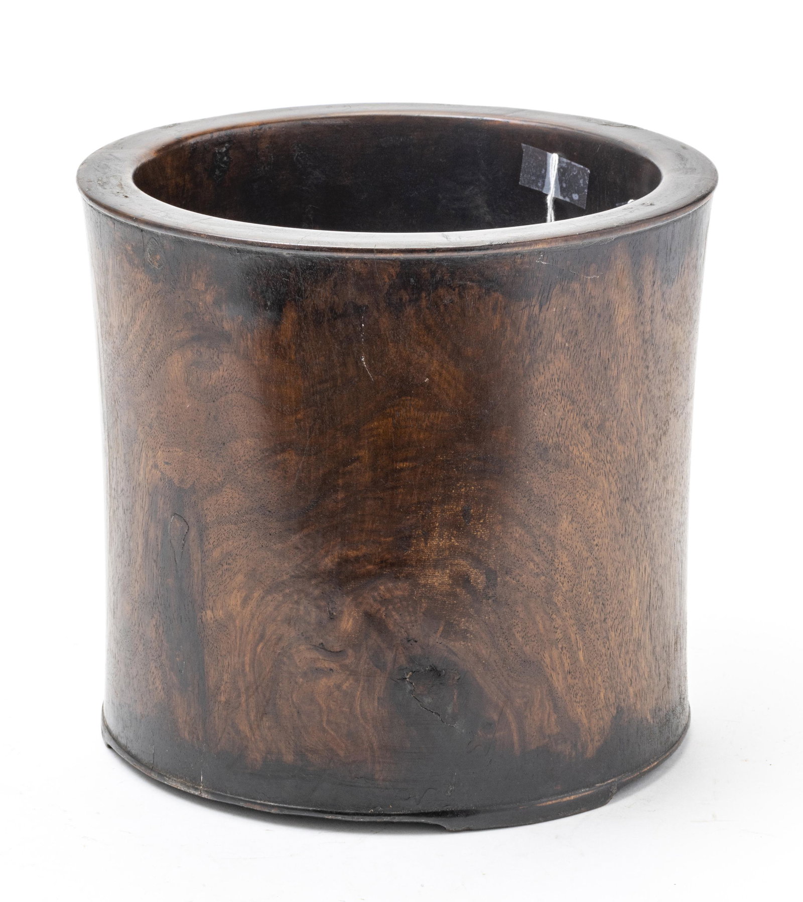 CHINESE CARVED WOOD BRUSH POT, H 10", DIA 10.5": CHINESE CARVED WOOD BRUSH POT, H 10", DIA 10.5" A Chinese carved wood brush pot.