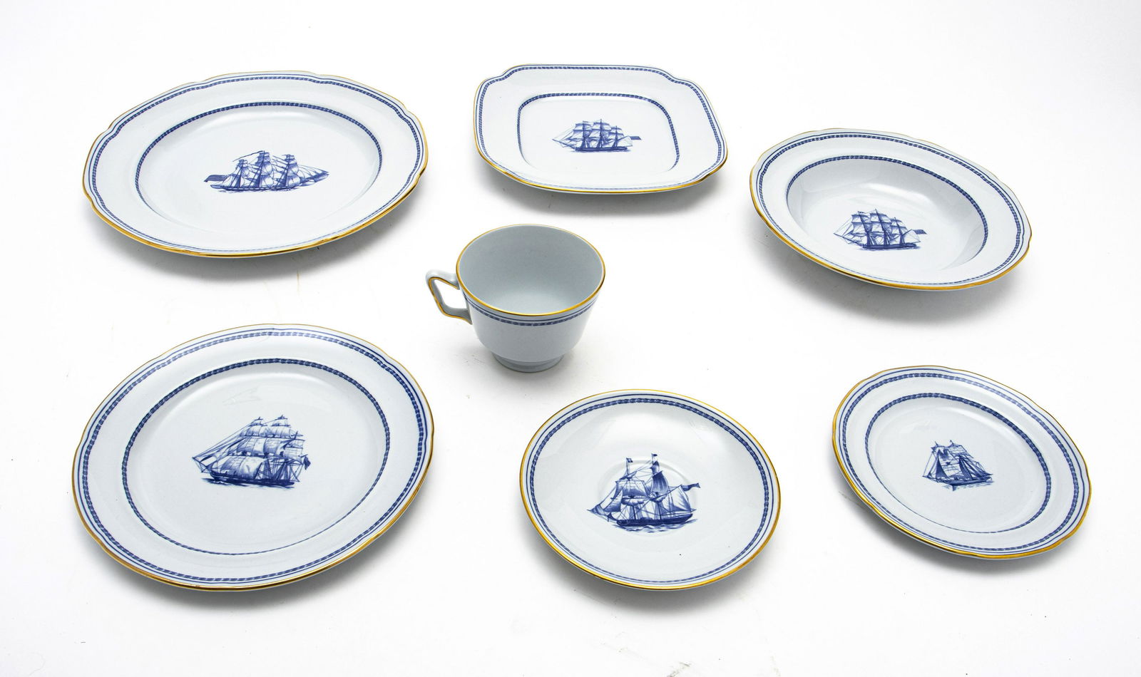 SPODE 'TRADE WINDS' STONEWARE PARTIAL SERVICE (1 of 4)