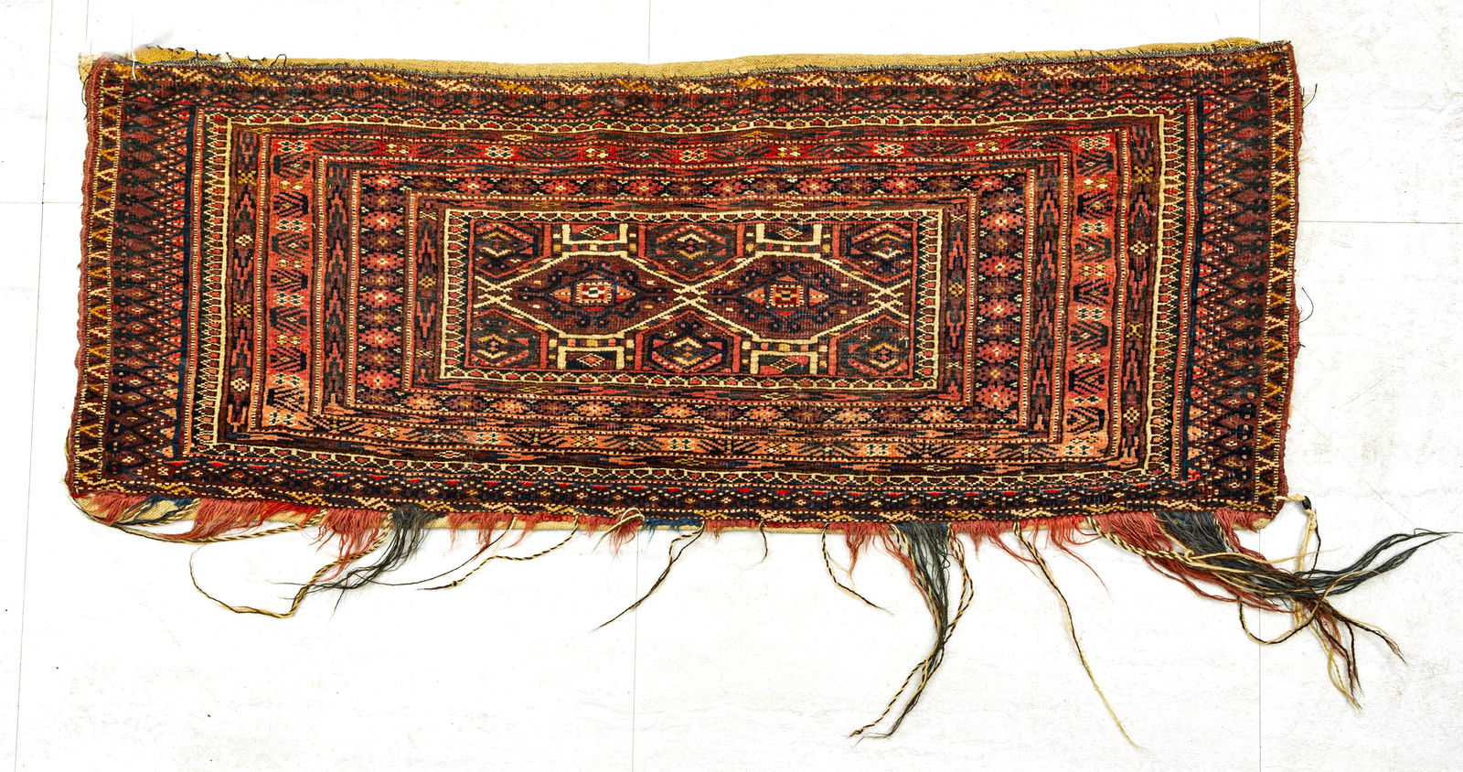 TEKKE TURCOMAN HANDWOVEN WOOL TORBA BAG (1 of 2)