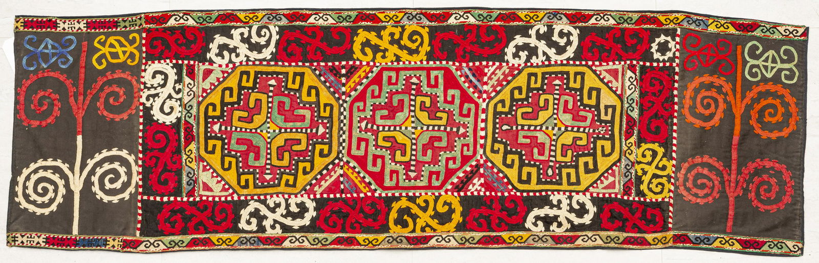 SUZANI EMBROIDERED WOOL TAPESTRY (1 of 2)