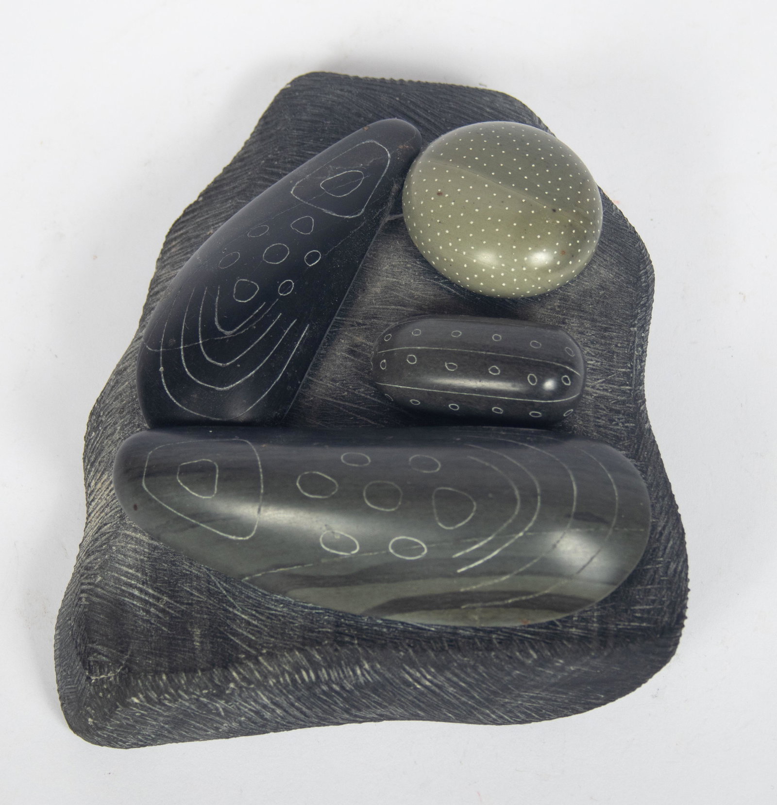 INUIT STONE ROCK ASSEMBLAGE, H 2.5", W 7" (1 of 4)