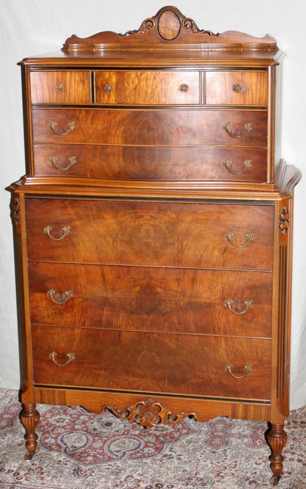 KENT COFFEY MFG., WALNUT CHEST OF DRAWERS,: KENT COFFEY MFG., WALNUT CHEST OF DRAWERS, C. 1930, H 61", W 3 FT, D 19":#1343. 3 large drawers, 2 medium drawers, 3 small drawers. Brass handles & knobs. Wood coasters.