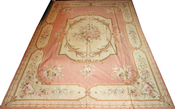 AUBUSSON RUG, C. 1900, 11' X 8': AUBUSSON RUG, C. 1900, 11' X 8':