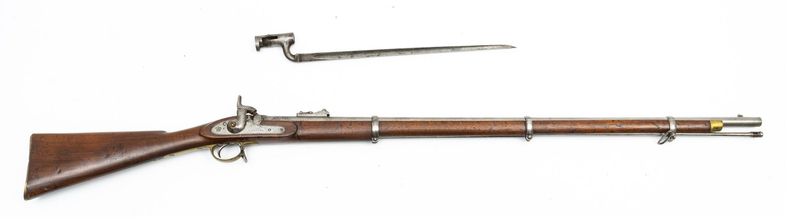 BRITISH PATTERN 1853 ENFIELD PERCUSSION CAP RIFLE AND: BRITISH PATTERN 1853 ENFIELD PERCUSSION CAP RIFLE AND BAYONET, C. 1862, TWO PIECES, L 38" (BARREL) Lock marked TOWER 1862 with a crown behind the hammer. Proof marks on the barrel. Stock is stamped W&