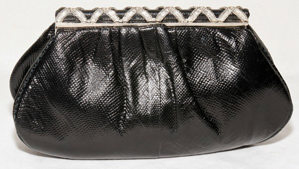 MORRIS MOSKOWITZ BLACK SNAKESKIN CLUTCH, W 9": MORRIS MOSKOWITZ BLACK SNAKESKIN CLUTCH, W 9":Measures W.8 3/4" x 5".
