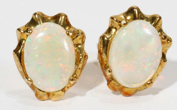 GOLD & FIRE OPAL EARRINGS, PAIR: GOLD & FIRE OPAL EARRINGS, PAIR:From Australia. From the collection of Joseph and Norina Simon, Grosse Pointe Farms, Mi.
