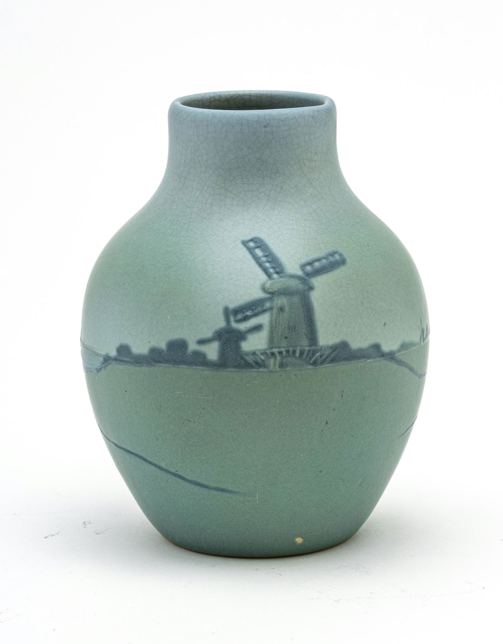 WELLER POTTERY VASE, H 6.5", DIA 4.5" (#021107) on Feb 25, 2022