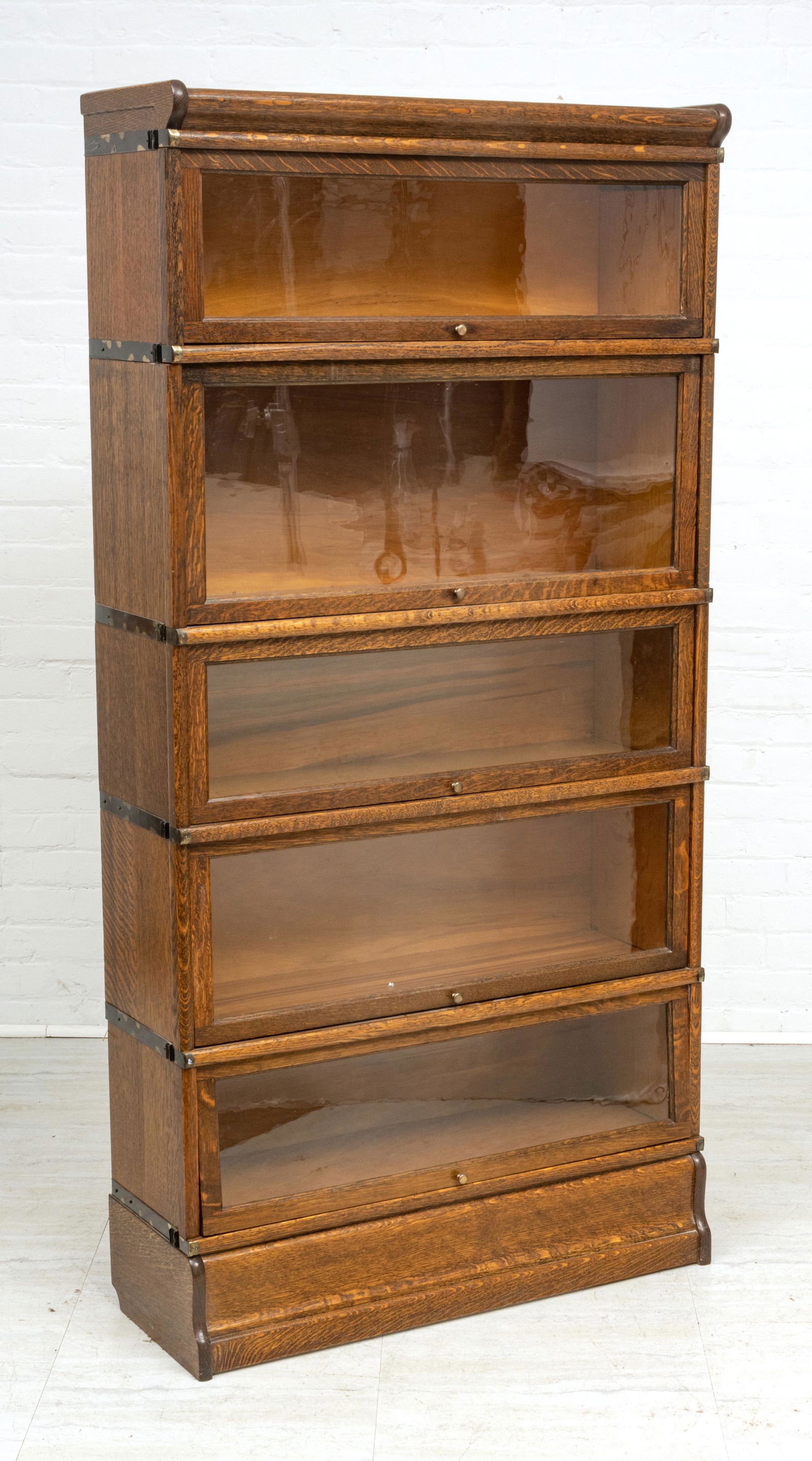 AMERICAN CARVED OAK FIVE-TIER BARRISTER BOOKCASE, 20TH (1 of 4)