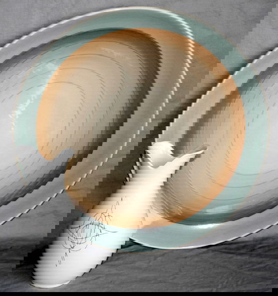 PORCELAIN DECORATIVE ART, PLATTER & VASE: PORCELAIN DECORATIVE ARTS LOT, 2 PIECES, SUSIE COOPER PRODUCTIONS PLATTER AND EVA ZEISEL VASE:Susie Cooper for Crown Works, Burslem, England; Dia 16 1/4"; celadon and tan. Zeisel for Hallcraft, H 8 3/