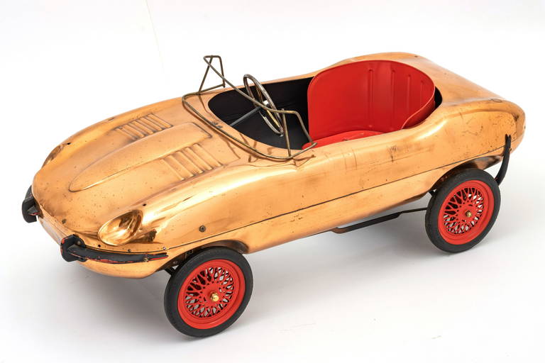 PRESSED METAL TRIANG (BRITISH) ETYPE JAGUAR PEDAL CAR, C. 1960S, H 17