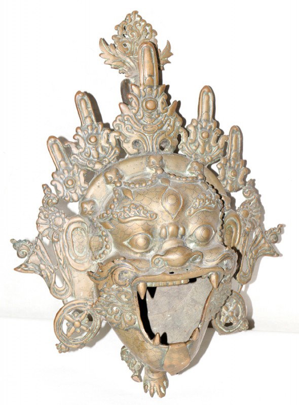 THAI BRONZE INCENSE BURNER, H 14", W 10": THAI BRONZE INCENSE BURNER, H 14", W 10":Ornately designed mask form incense burner; no apparent markings.