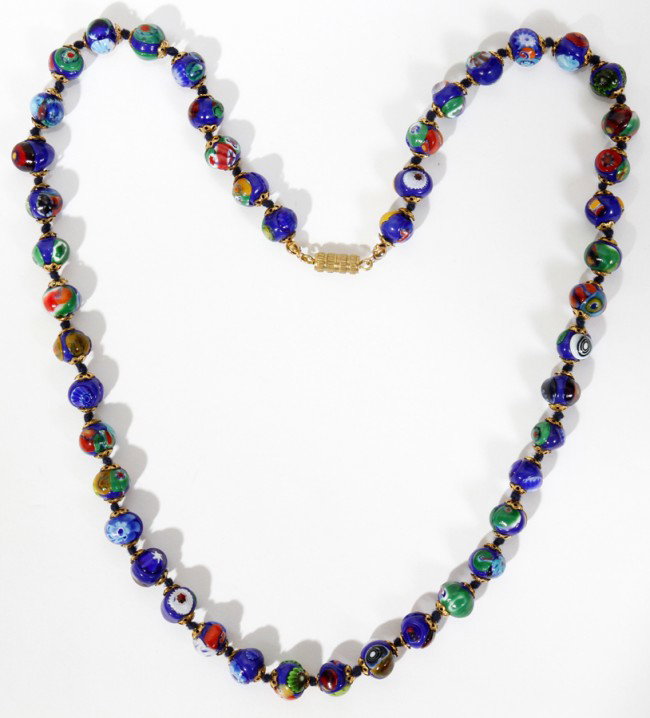 ITALIAN MURANO GLASS BEAD NECKLACE, L 23 1/2": ITALIAN MURANO GLASS BEAD NECKLACE, L 23 1/2":A multi colored bead necklace with a screw closure.