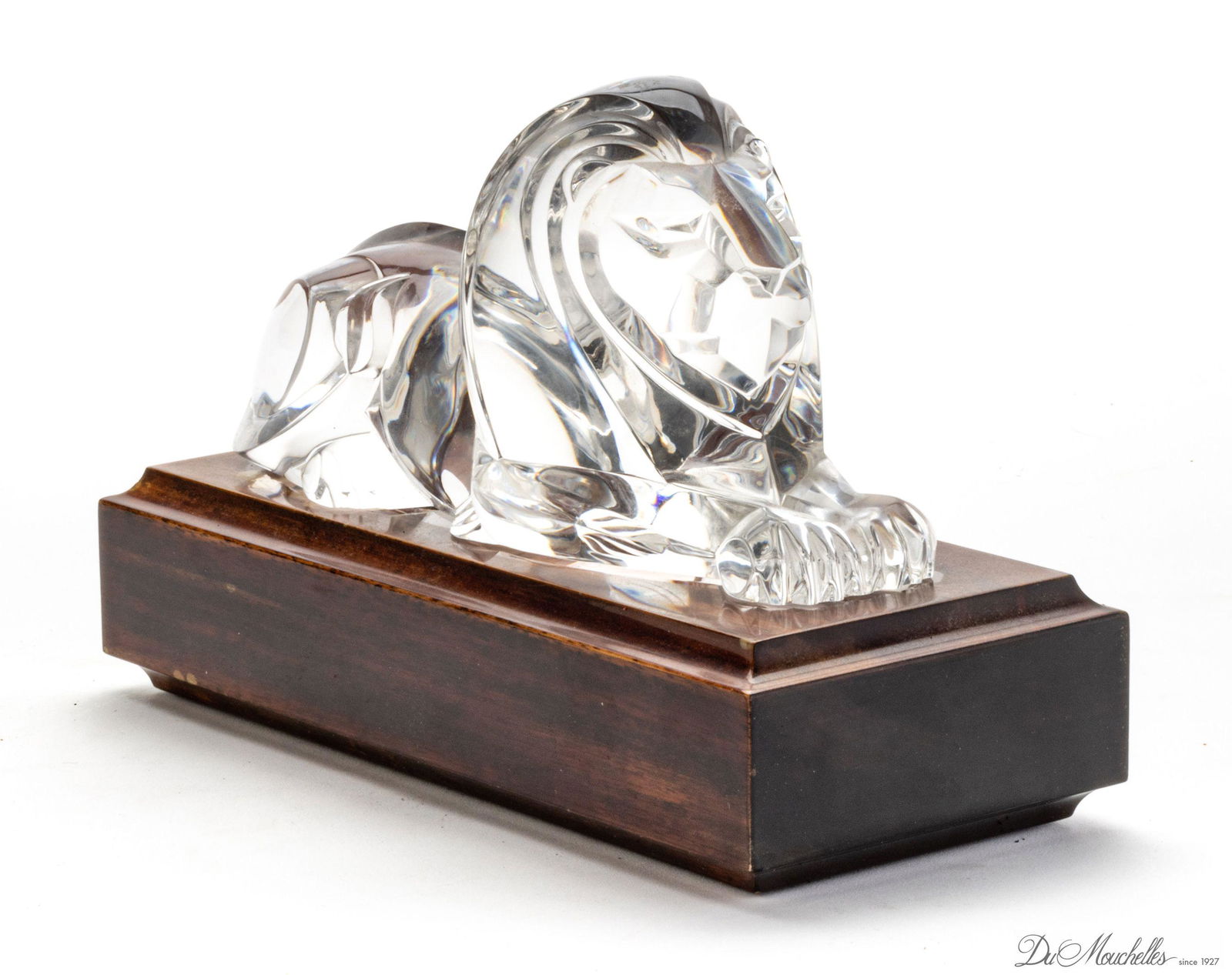 CRYSTAL LION ON WOOD PLINTH H 4" L 8" (1 of 6)