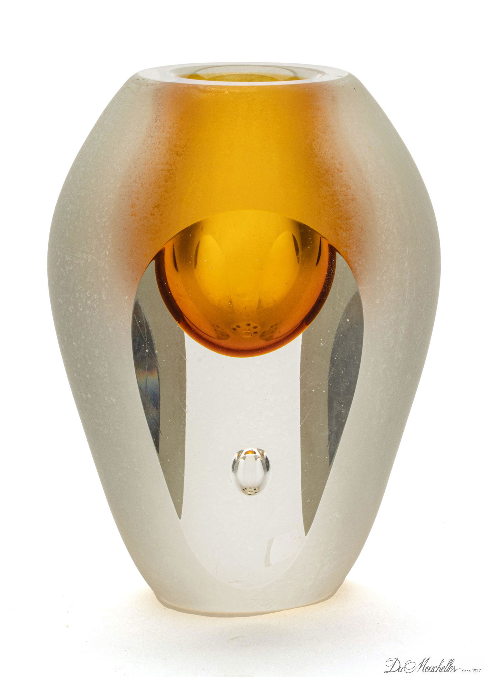 VINCI HANDMADE STUDIO ART AMBER GLASS VASE, H 9" DIA 7" (1 of 6)