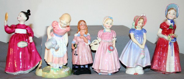 ROYAL DOULTON, 'DIANE', 'IVY' 'VANITY', ETC. : ROYAL DOULTON, 'DIANE', 'IVY' 'VANITY', ETC. 6 PCS., H 4" - 5":includes: 'Diane', Hn1986, 5"; 'Ivy' (no HN# on figure), Hn1768, 5" H.; 'Thimble Bell', (no Hn# on figure), Hn1677, 4 3/4' H.; 'Mary Mary