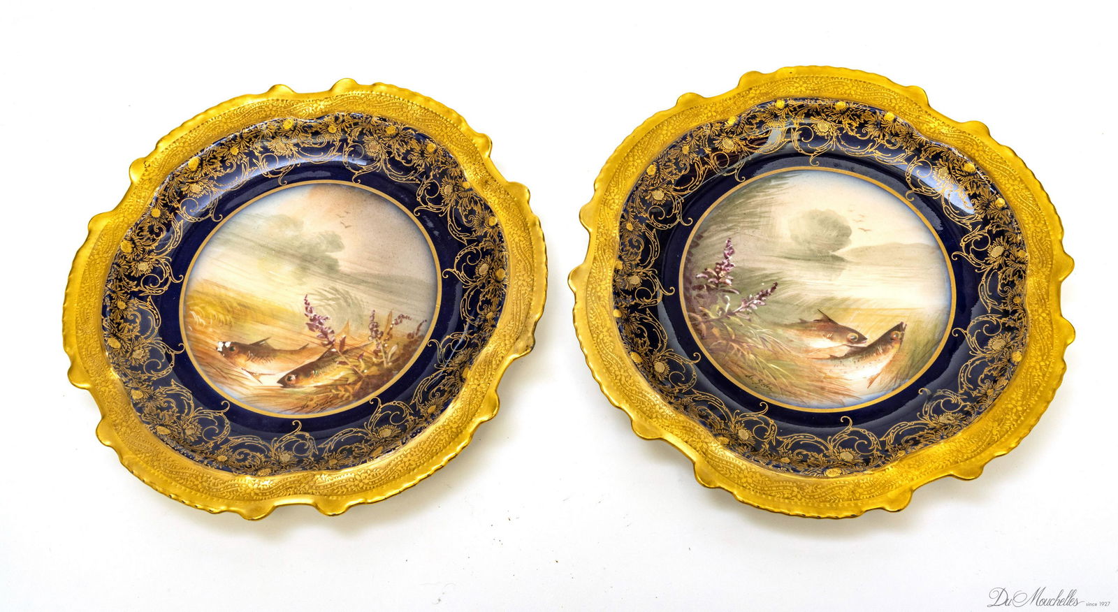 LIMOGES PORCELAIN FISH PLATES, C. 1920, 2 PCS, DIA 9.5" (1 of 3)