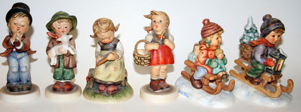 HUMMEL PORCELAIN FIGURINES 'CHRISTMAS DELIVERY': HUMMEL PORCELAIN FIGURINES 'CHRISTMAS DELIVERY', 'RIDE INTO CHRISTMAS', ETC, 1960-97, SIX:includes: 'Serenade', #35/0, 'Lost Sheep', #68/0, 'Busy Student', #367, 'Little Shopper', #96, 'Christmas Deli