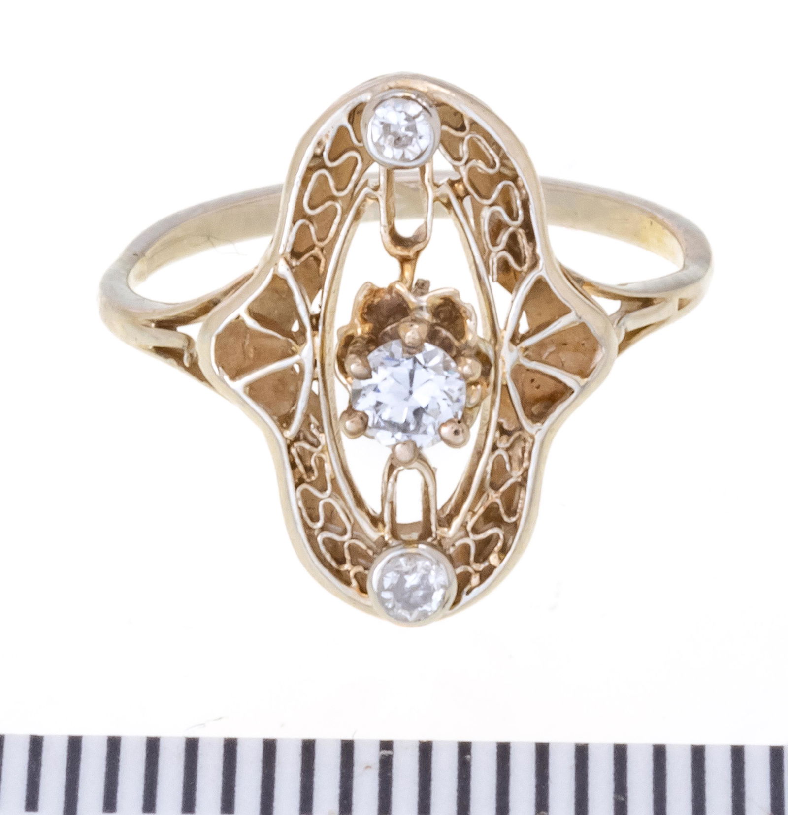 + DIAMOND VINTAGE RING, C 1940 SIZE 3 3/4 (1 of 2)