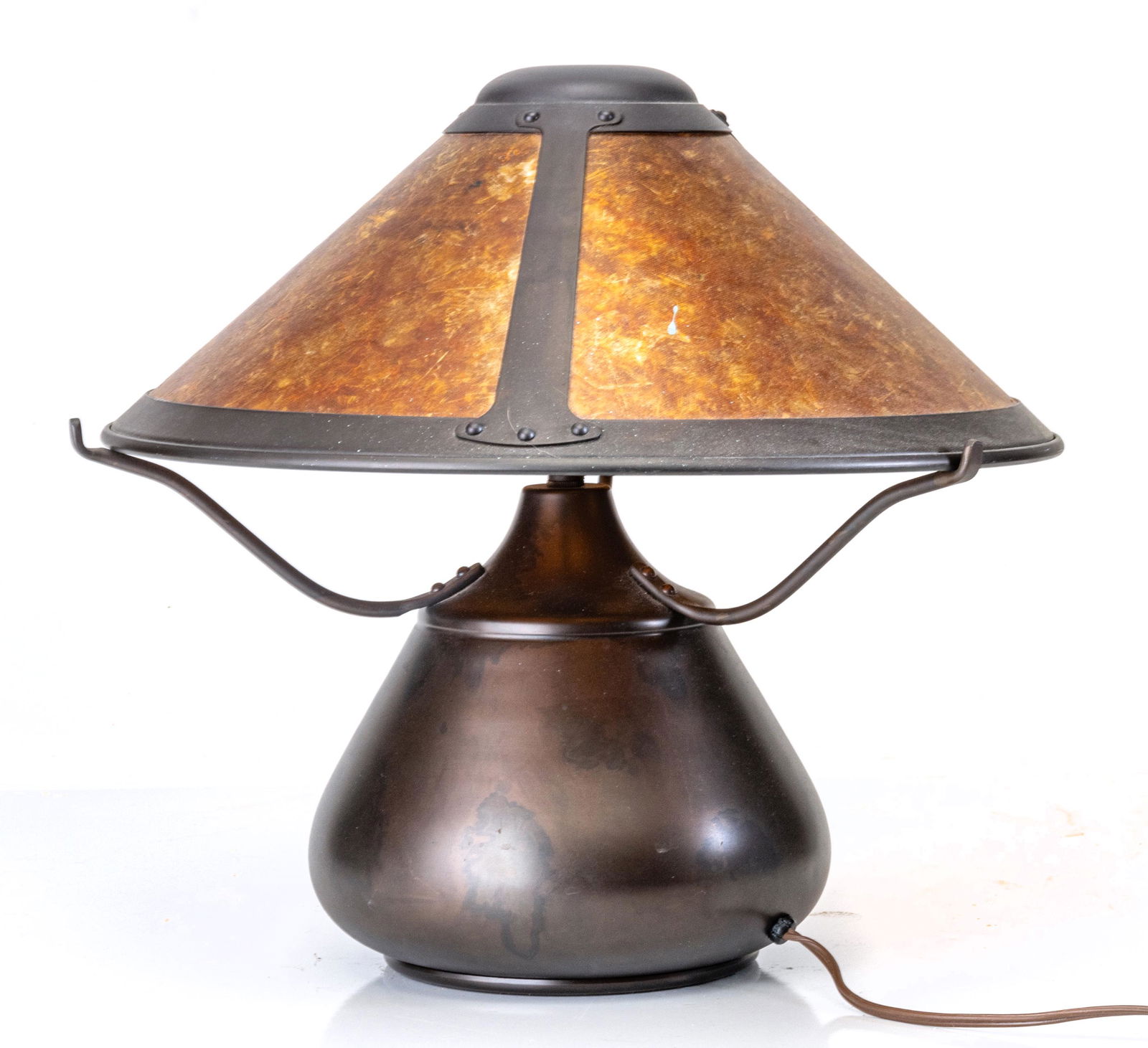 MICA LAMP CO. COPPER TABLE LAMP, H 14", DIA 14.25" (1 of 5)