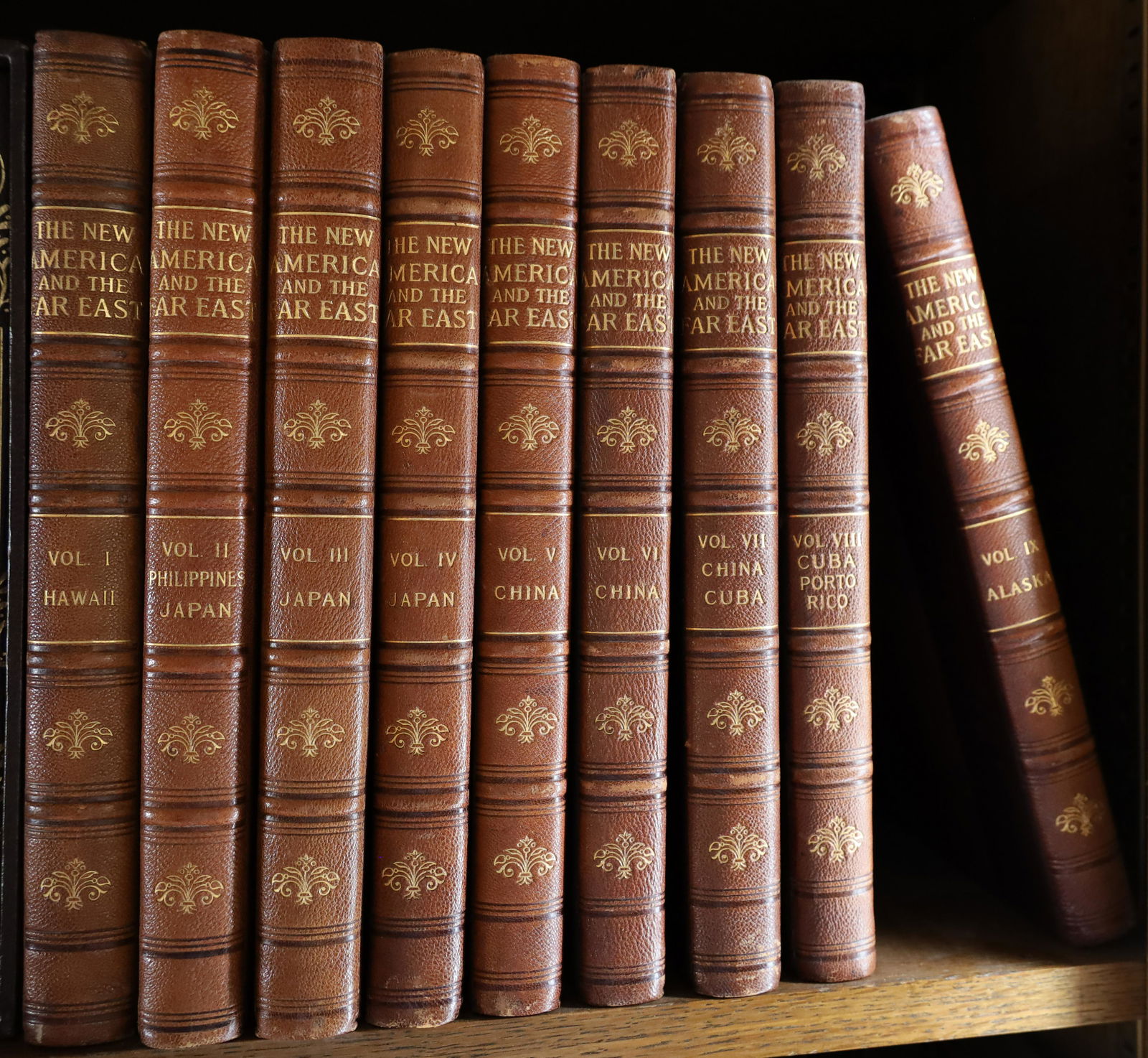 G. WALDO BROWNE AND NATHAN HASKELL DOLE 1907 THE NEW AMERICA & THE FAR EAST (1 of 3)