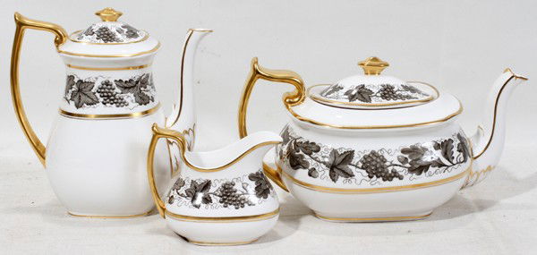 SPODE VINTAGE 'KENT' PORCELAIN COFFEE SET 3 PCS: SPODE VINTAGE 'KENT' PATTERN PORCELAIN COFFEE SET 3 PCS.:Includes coffee pot, tea pot, creamer. Fired gold bands. From the estate of Richard White, Grosse Ile, Mi.