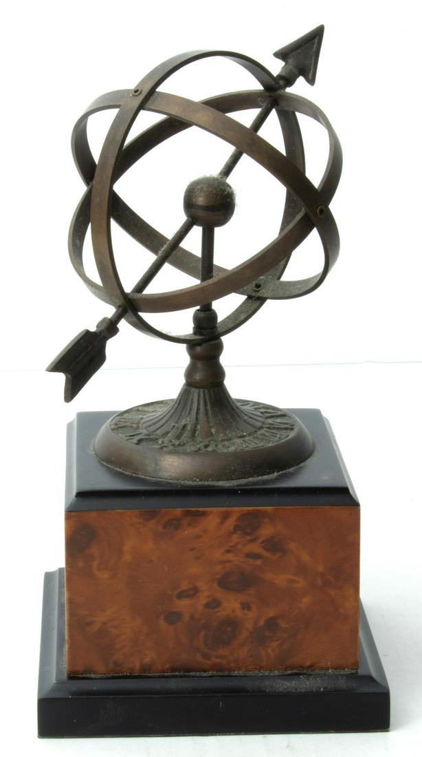 METAL SUN DIAL ON BURL WOOD BASE, H 9.5": METAL SUN DIAL ON BURL WOOD BASE, H 9.5" Desk accessory.