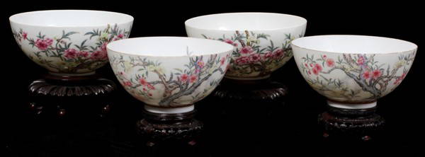 CHINESE EGGSHELL PORCELAIN BOWLS, 18TH C, FOUR,: CHINESE EGGSHELL PORCELAIN BOWLS, 18TH CENTURY, FOUR, H 2", DIA 4 1/2":All are very similarly decorated, but it appears to be two sets of two. Having floral decoration against an off white ground, wit