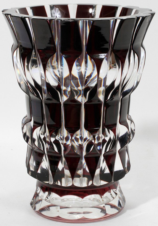VAL ST. LAMBERT OVERLAY CRYSTAL VASE, H 9": VAL ST. LAMBERT OVERLAY CRYSTAL VASE, H 9":Art deco style clear crystal vase with garnet red overlay; signed in script at the underside and a silvered paper label near the upper rim.