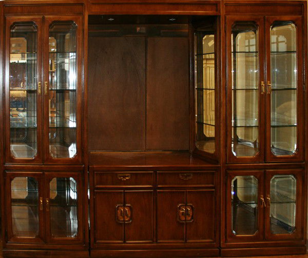 Thomasville impressions 2024 china cabinet
