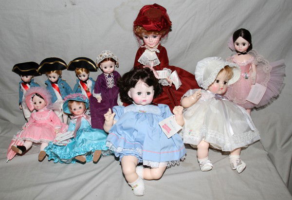 MADAME ALEXANDER DOLLS, TEN: MADAME ALEXANDER DOLLS, TEN:Including Florence Nightengale (1598), 3 Lord Nelson (1336), Sarah Bernhardt (2249), Elise Ballerina (1653), Rebecca (1585), Lucinda (1535), Mommie's Pet (7136) and Pussyca