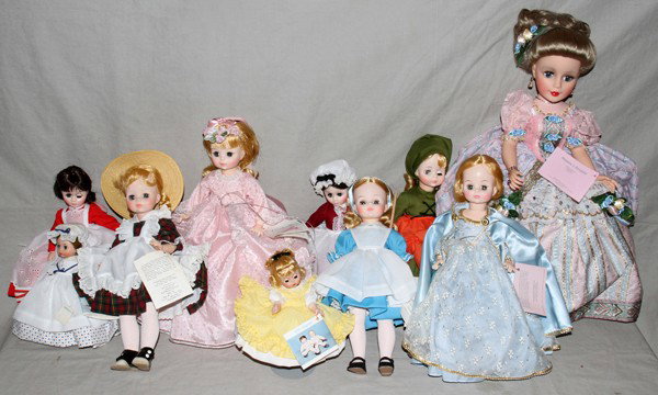 MADAME ALEXANDER DOLLS, TEN: MADAME ALEXANDER DOLLS, TEN:Cinderella (45501), Cinderella (1546), Poor Cinderella (1540), Alice (1552), McGuffey Ana (1525), Jo (1322), Marme (1324), Sleeping Beauty (1596), Amy (411), Betsy Ross (43