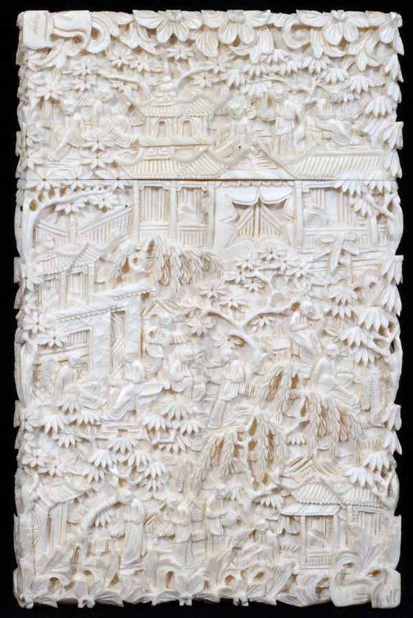 CHINESE CARVED IVORY CARD CASE, 19TH C.: CHINESE CARVED IVORY CARD CASE, 19TH C., L 4 1/2" X 2 7/8":19th.c Intricate carving of figures, terraces, pagodas.