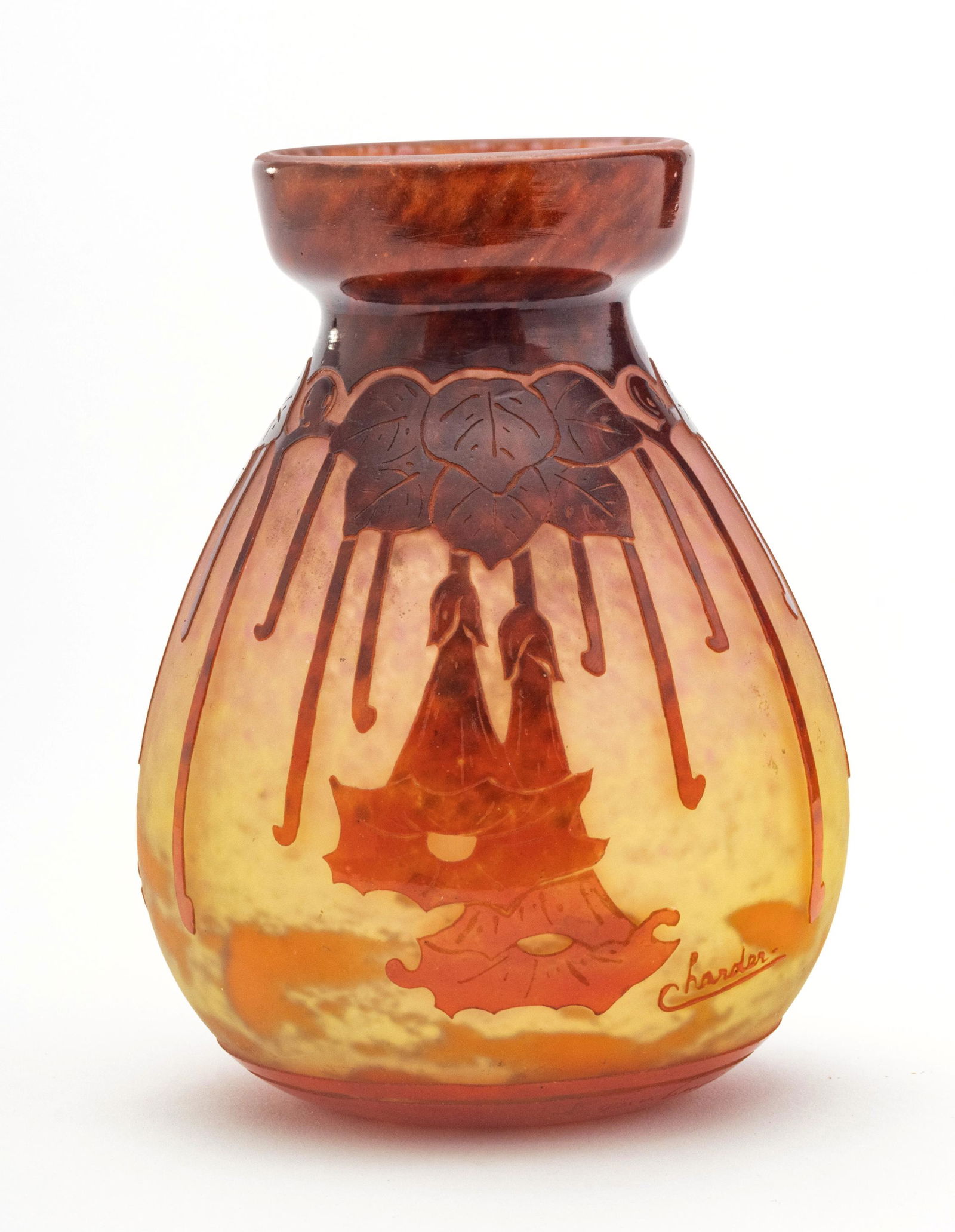 Charder Le Verre Francaise, Cameo Glass Vase C 1912-1917 H 7”: CHARDER LE VERRE FRANCAISE, CAMEO GLASS VASE C 1912-1917 H 7" Overlay hand blown glass carved with hanging flowers. Signed "Charder Le Verre Francaise". Smooth. Provenance: property of an Algonac, MI