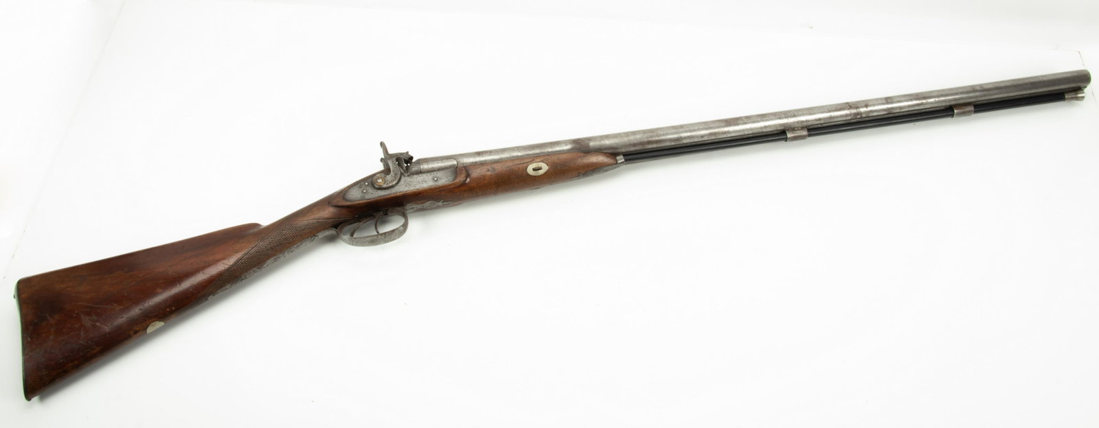 Scott & Son (London) Side by Side Double Barrel Percussion Cap Shotgun, 12 GA., 19th C., L 32”: SCOTT & SON (LONDON) SIDE BY SIDE DOUBLE BARREL PERCUSSION CAP SHOTGUN, 12 GA., 19TH C., L 32" BARREL Walnut stock with a checkered grip, double hammer and trigger. Marked on the lockplate 'Scott & So