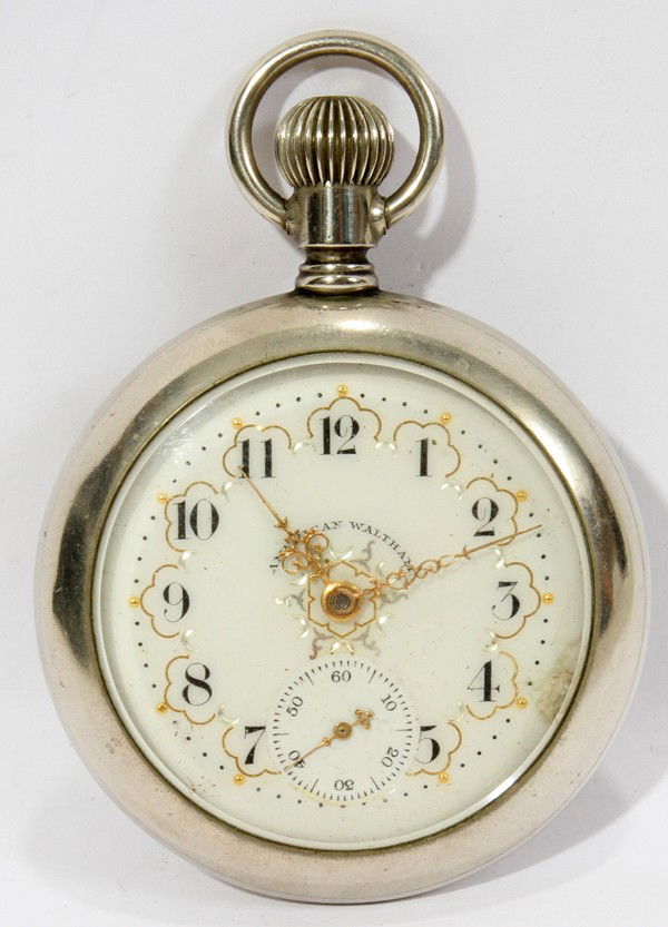 WALTHAM AMERICAN SILVER OPEN FACE, POCKET WATCH: WALTHAM AMERICAN SILVER OPEN FACE, POCKET WATCH:having a silver case, with gilt hands and highlights at the hours. Gilt seconds hand and dial at 6:00; Inscribed on inside on movement: 'A.W.W. Co. Walt