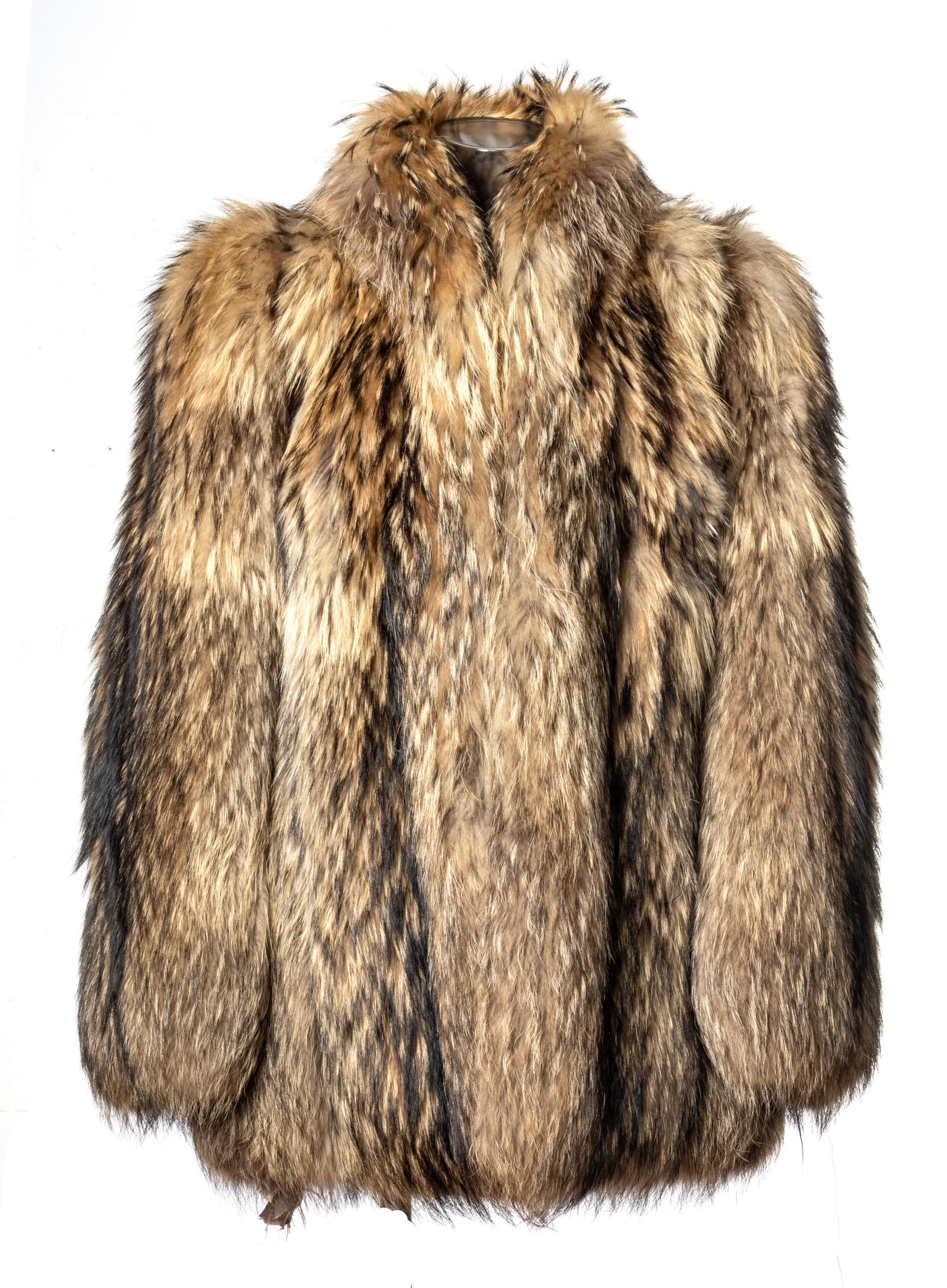 Davellin, New York, Coyote Fur Jacket, W 18", L 30" (1 of 4)