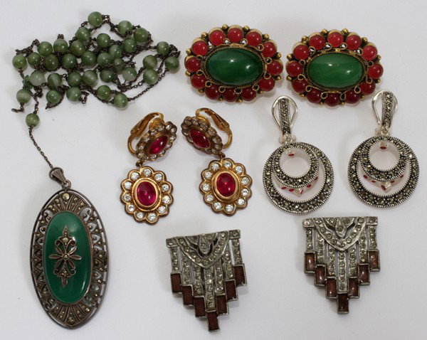 COSTUME JEWELRY; INCLUDING EARRINGS, A PENDANT: COSTUME JEWELRY; INCLUDING EARRINGS, A PENDANT & SWEATER CLIPS:Including 3 pairs of earrings, a pendant and deco sweater clips.