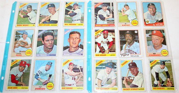 TOPPS AUTOGRAPHED BASEBALL CARDS, MICKEY MANTLE: TOPPS AUTOGRAPHED BASEBALL CARDS, MICKEY MANTLE, BOB GIBSON, AL KALINE, 18 PCS.:Topps collection includes: Mickey Mantle, #50; Bob Gibson, #320; Red Schoendienst, #294; Julian Javier, # 436; Jim Frego