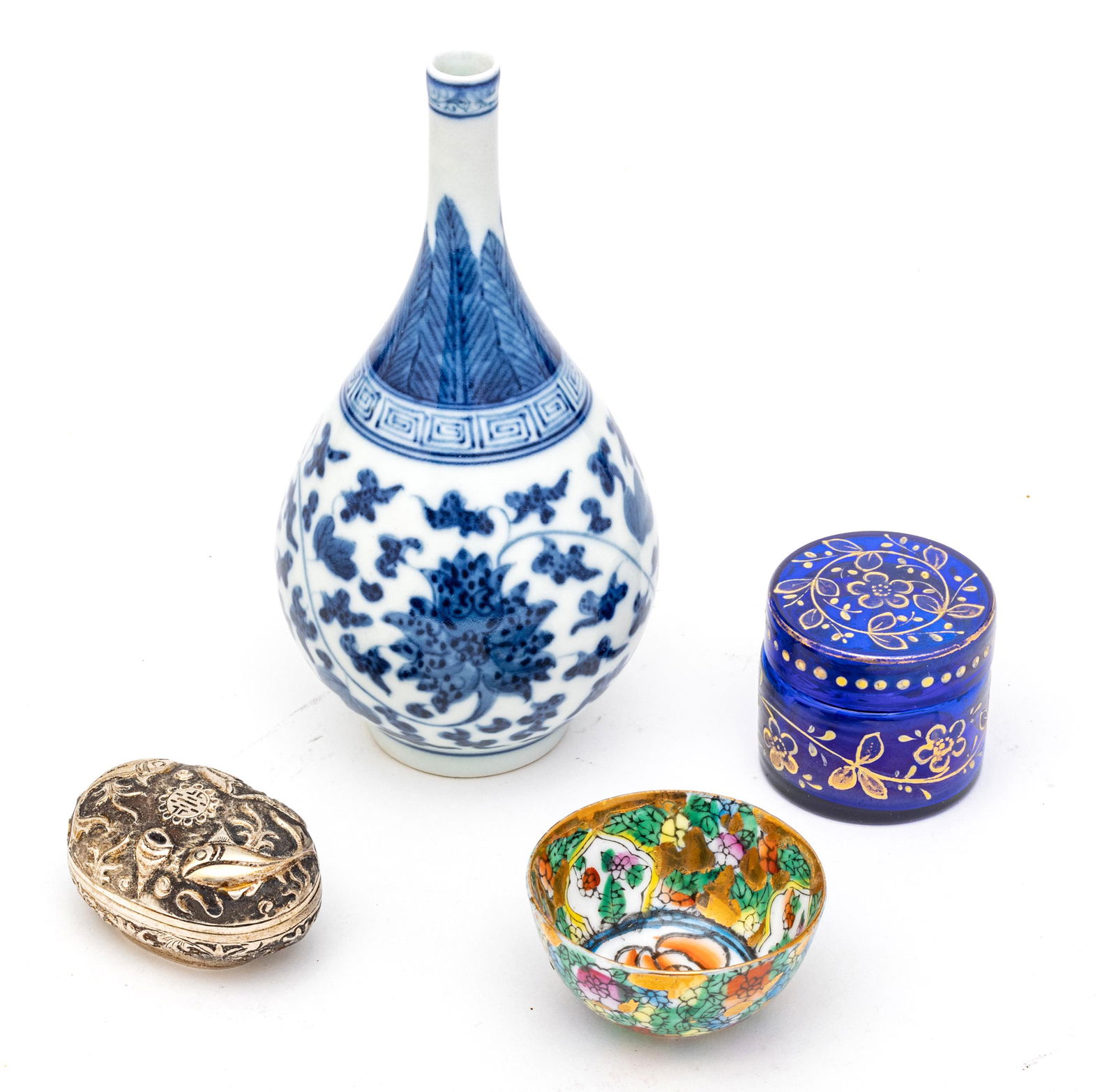 Miniatures: Sterling Silver Snuff Box, KangXI Vase Etc. 4 pcs (1 of 7)