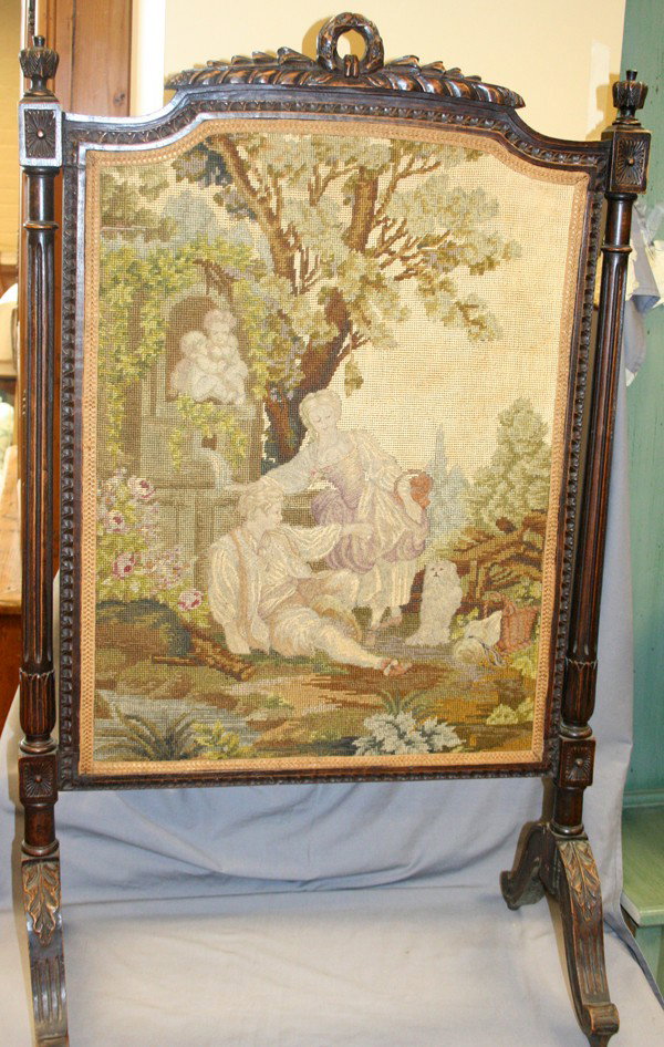 MAHOGANY & NEEDLEPOINT FIREPLACE SCREEN, H 42": VICTORIAN MAHOGANY & NEEDLEPOINT FIREPLACE SCREEN, H 42", W 24":