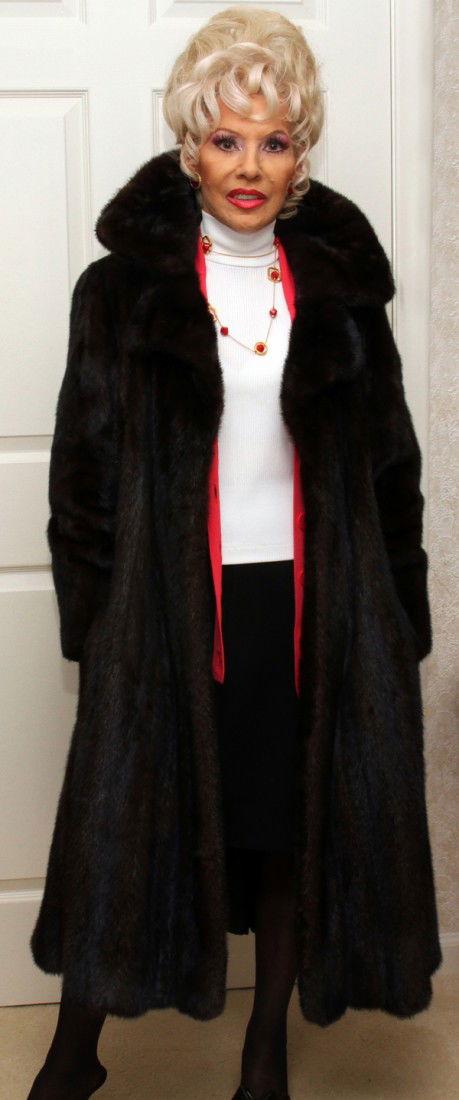 FULL LENGTH MINK FUR COAT: FULL LENGTH MINK FUR COAT:44" from shoulder to hem.