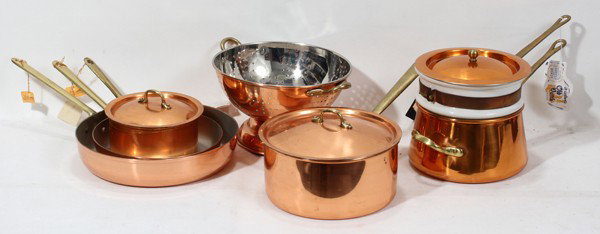 COPPER COOKWARE, FIVE PIECES, L 11" - 17": COPPER COOKWARE, FIVE PIECES, L 11" - 17":Including 2 Copral copper and brass pots, 1 copper and porcelain double boiler (Made in Korea), 2 copper and brass pans by Tagus (made in Portugal) and 1 soli